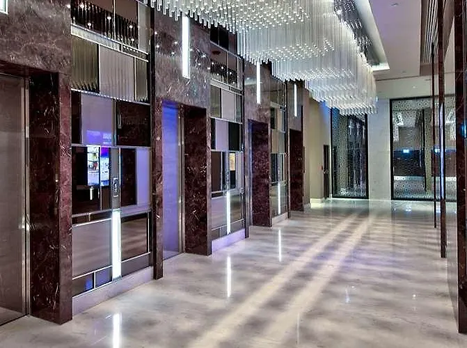 فندق راديسون بلو بلازا 5*