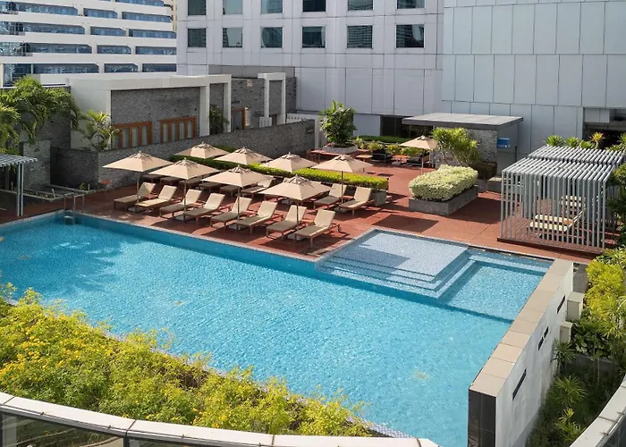 Radisson Blu Plaza Hotel 5*