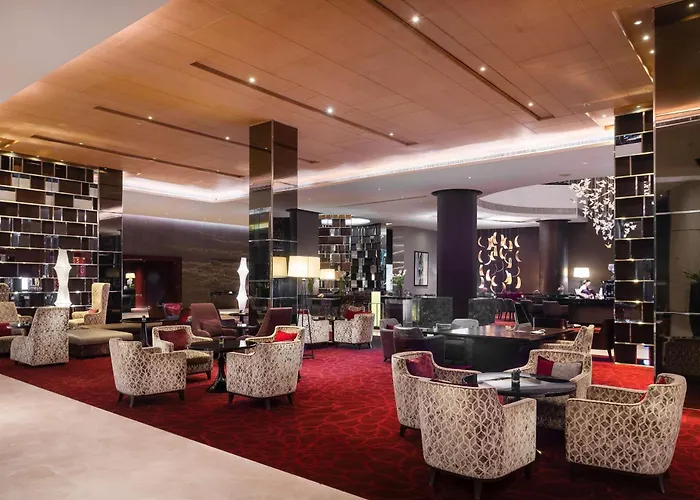 Hotel Radisson Blu Plaza 5*