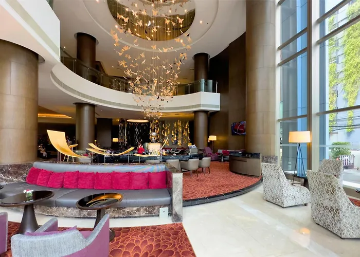 Radisson Blu Plaza Hotel 5*