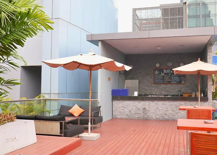 Hotel Radisson Blu Plaza 5*