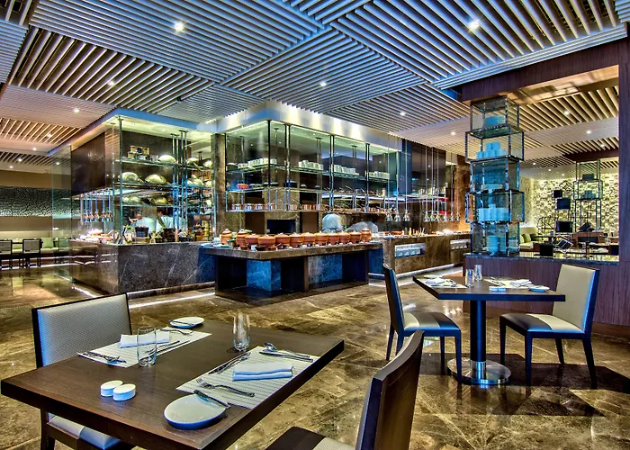Radisson Blu Plaza 5*